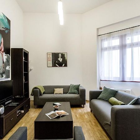 Family Suite By Heroes' Square Budapest Extérieur photo